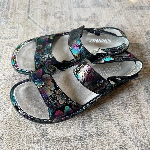 Alegria Verona Colorful Floral Sandals Black Boho Comfort Leather 7 Slip Hippie - Picture 2 of 13